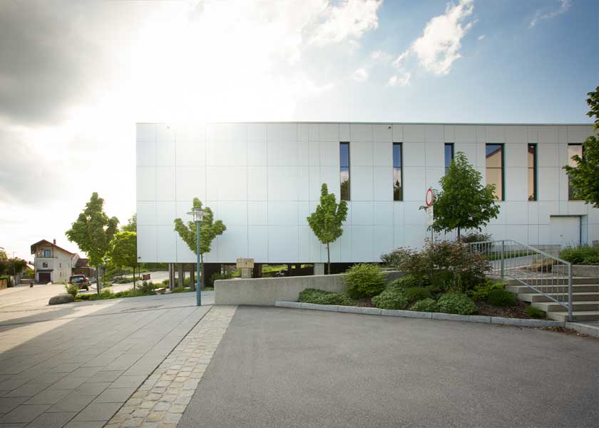 Neubau einer 2-fach Sporthalle mit Tiefgarage der Mittelschule „Abt Bernhard Hilz“